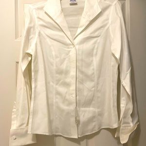 Brooks Brothers Semi Fitted Cuffed Blouse, white, size 6, non-iron, all cotton
